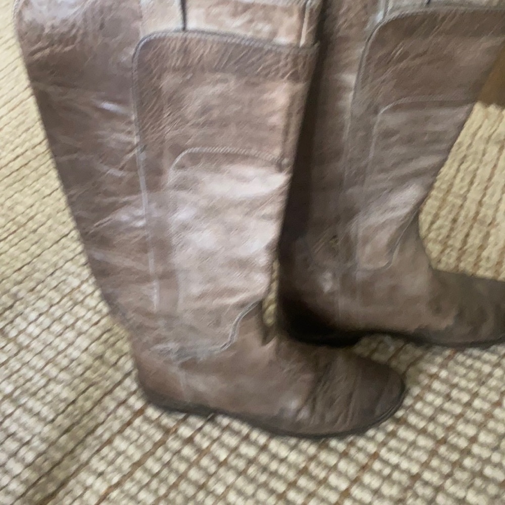 Frye boots in good shape!